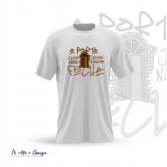 KIT'S 1 CAMISETAS "A PORTA QUE JESUS ABRE NIGUÉM FECHA" + KIT 5 PEÇAS KIT'S 1 CAMISETAS "A PORTA QUE JESUS ABRE NIGUÉM FECHA" + KIT 5 PEÇAS
